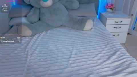 daryana_a online show from May 11, 1:13 pm