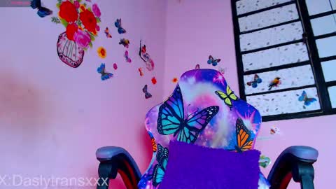Daslytsdoll online show from August 7, 6:57 am