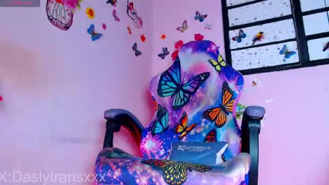 Daslytsdoll online show from August 13, 6:05 am