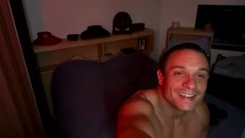 dave875126 online show from June 17, 1:26 am