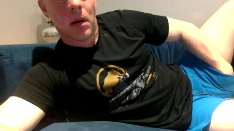 daveb709709709 online show from June 20, 3:17 am