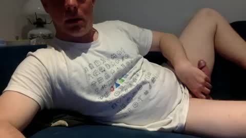 daveb709709709 online show from June 24, 1:51 am