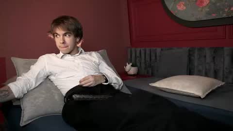 Dave online show from August 14, 8:45 pm