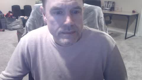 daved14u online show from February 19, 7:17 am