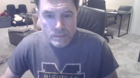 daved14u online show from March 22, 6:28 am