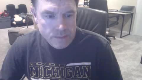 daved14u online show from March 23, 5:23 am