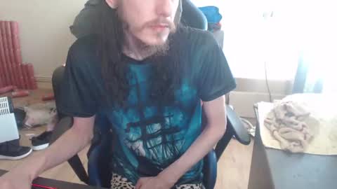 dave online show from June 25, 11:35 am