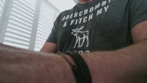 davesu12345 online show from June 15, 6:44 am