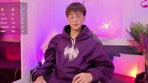 Davi sweet boy - follow me  3 online show from August 8, 3:17 am