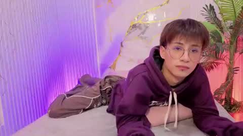 Davi sweet boy - follow me  3 online show from August 10, 8:16 am