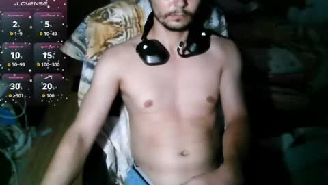 david337607 online show from July 18, 5:58 pm