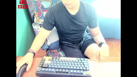 David online show from August 2, 8:27 pm