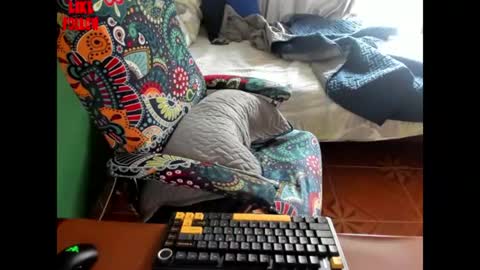 David online show from August 13, 8:23 pm