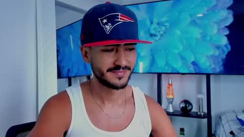 david_johnson372 online show from August 4, 1:41 pm