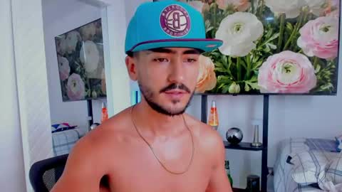 david_johnson372 online show from August 9, 2:18 pm