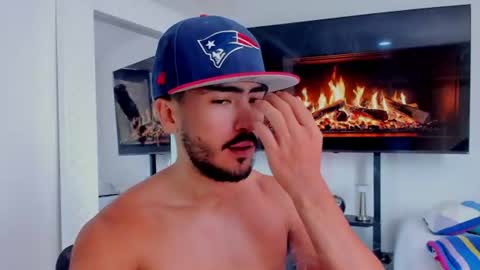 david_johnson372 online show from August 13, 3:26 pm