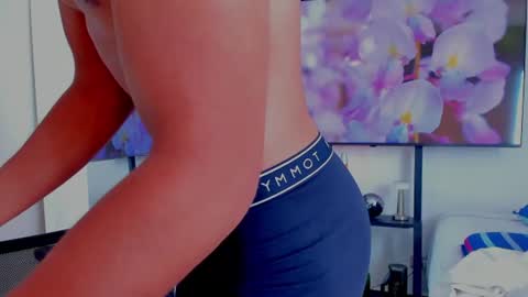 david_johnson372 online show from August 15, 2:32 pm