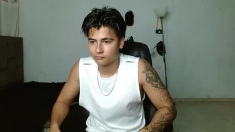 David Bless online show from July 28, 1:44 am