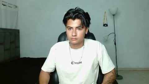 David Bless online show from August 5, 2:20 am
