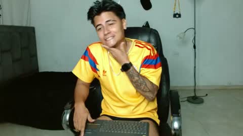 David Bless online show from August 7, 4:34 am