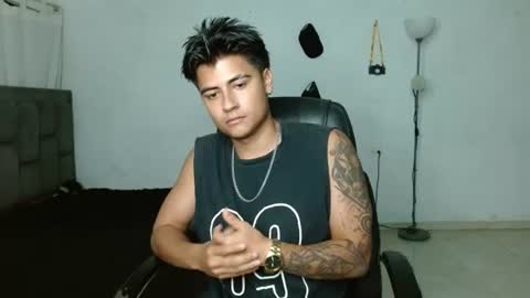 David Bless online show from August 12, 12:24 am
