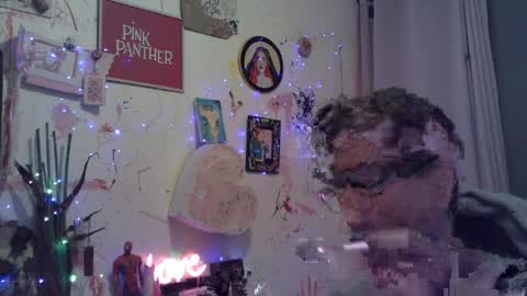 David Lucky 13  online show from April 11, 4:23 am