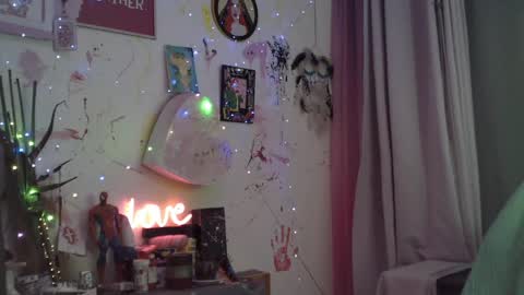 David Lucky 13  online show from April 25, 1:22 am
