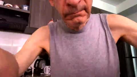 David Lucky 13  online show from August 2, 7:10 pm