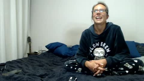 Davidstrong cam online show from July 29, 7:10 pm