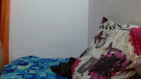 davidth000 online show from May 26, 7:53 am