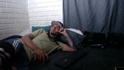 DAVILS online show from June 4, 7:34 am