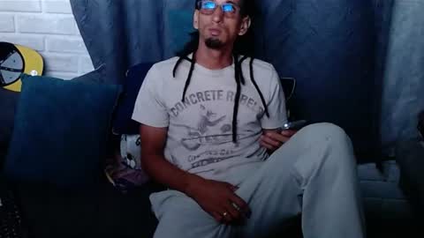 DAVILS online show from August 17, 4:17 am
