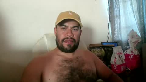 davinson_lopez35 online show from June 23, 9:16 pm
