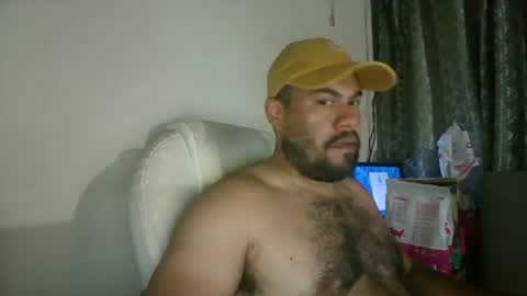 davinson_lopez35 online show from June 24, 1:51 am