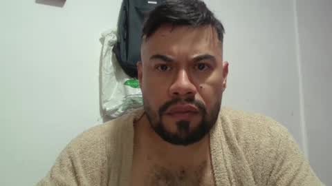 davinson_lopez35 online show from August 13, 12:19 pm