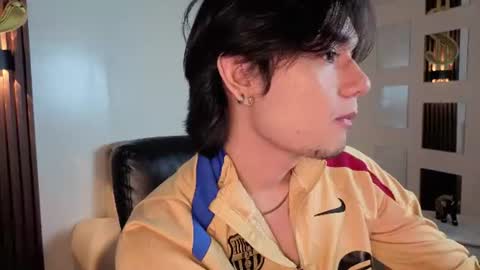 davoxer online show from August 14, 4:27 am