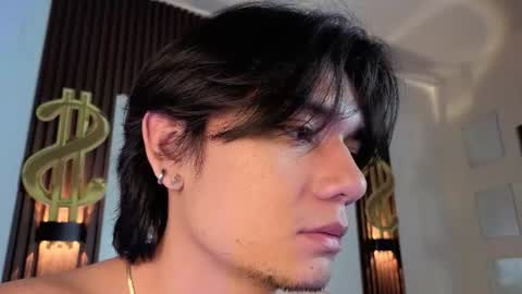 davoxer online show from August 14, 8:51 am