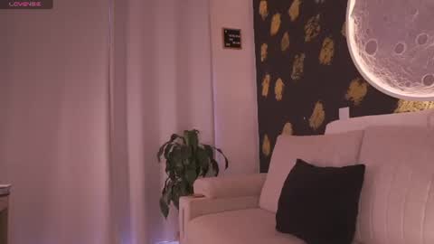 Day Wilkinht online show from July 2, 9:38 pm