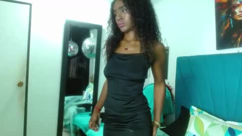 Day online show from August 8, 4:29 pm