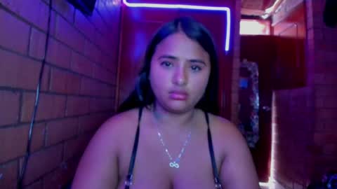 PAULA wh online show from August 10, 6:20 pm