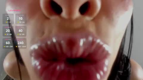 dayanna_tecca online show from August 7, 9:15 pm