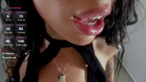 dayanna_tecca online show from August 14, 12:47 am