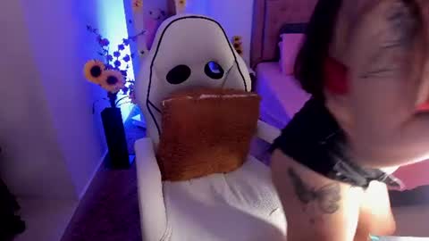 Daylin online show from July 28, 12:05 am