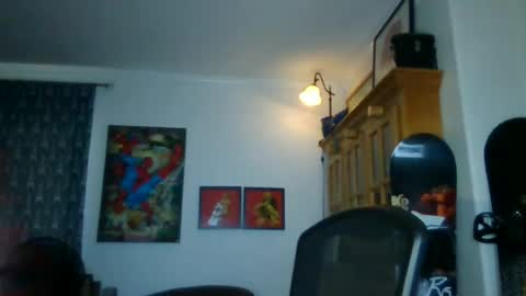 Dazey Summers online show from August 15, 1:53 am
