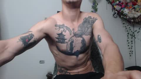 dazzayy online show from May 23, 9:34 am