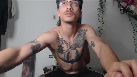 dazzayy online show from June 2, 1:08 am