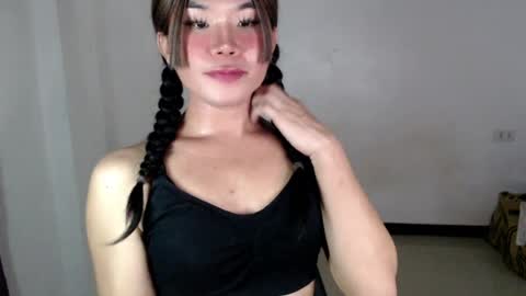 dazzzlingcarol online show from August 4, 7:22 pm