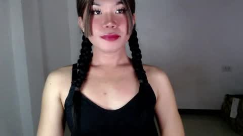 dazzzlingcarol online show from August 7, 4:18 pm