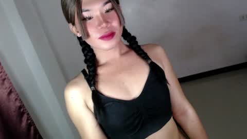 dazzzlingcarol online show from August 11, 6:43 pm