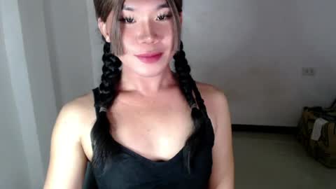 dazzzlingcarol online show from August 13, 8:12 pm